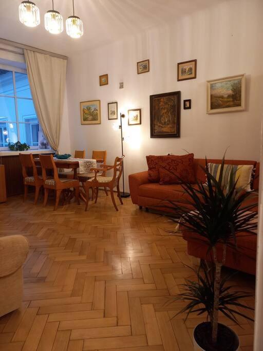 Apartamenty - Mi Stare Miasto Varşovia Exterior foto
