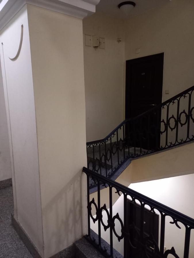 Apartamenty - Mi Stare Miasto Varşovia Exterior foto